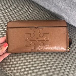 Authentic Tory Burch Wallet